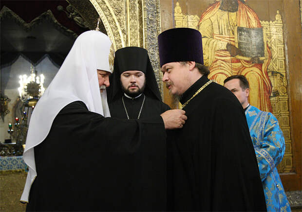 http://p2.patriarchia.ru/2010/08/28/1233468412/6Z7V0138.jpg