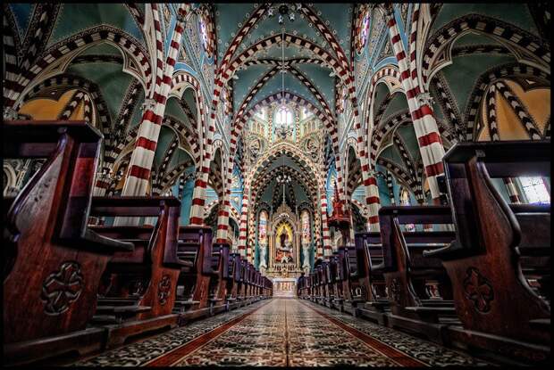 Церковь «Нуэстра Сеньора дель Кармен», Богота в мире, достопримечательност, колумбия