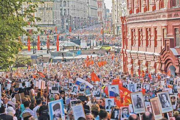 «Бессмертный полк» шагает по планете
