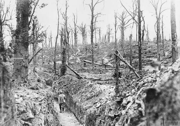 Behind-The-Historical-Photos22