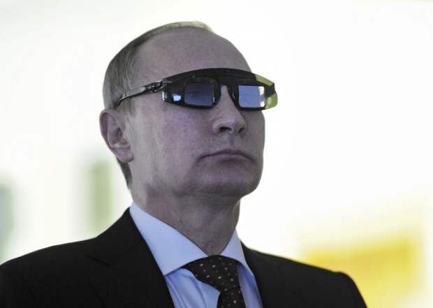 СМИ: Путин поставил Запад в положение змеи, которая ест свой хвост