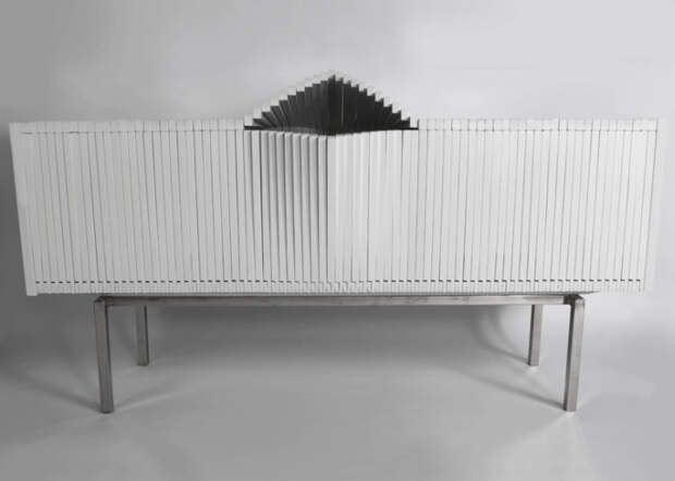 Удивительный шкаф Wave Cabinet от Sebastian Errazuriz