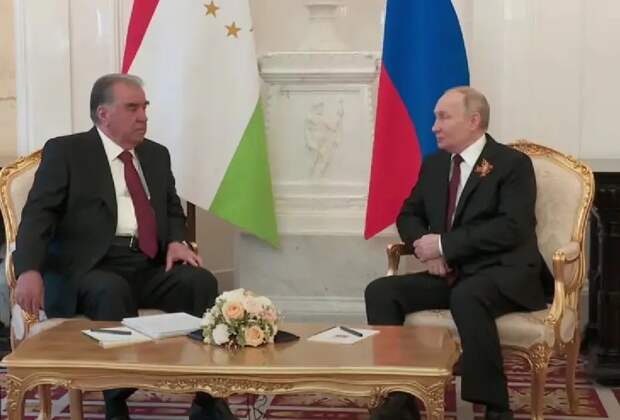Президент РФ на встрече с лидером Таджикистана: терроризм представляет опасность