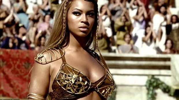 Историки впервые доказали, что женщины-гладиаторы выступали топлес