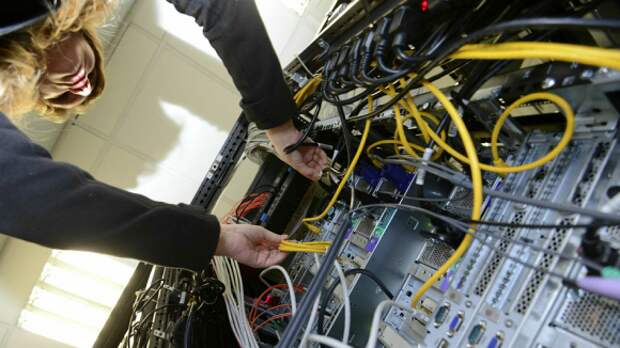 Минкомсвязи разрешит трансграничную передачу данных только по сетям отечественных компаний