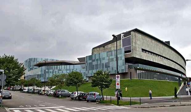 Музей авто истории в турине, италия. (трафик)