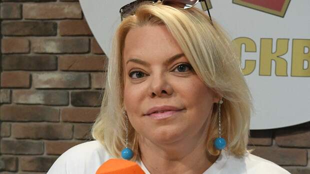 Поплавская раскритиковала организаторов ПМЭФ за приглашение «Зверей» в качестве хедлайнеров