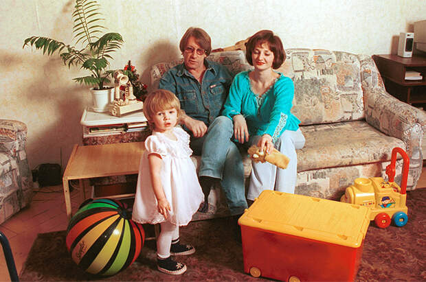Александр Кавалеров с семьей. 