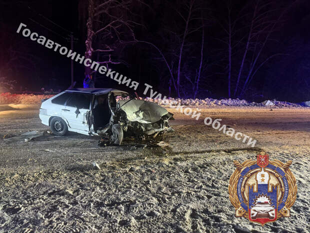 Два человека пострадали в ДТП с двумя легковушками в Новомосковске