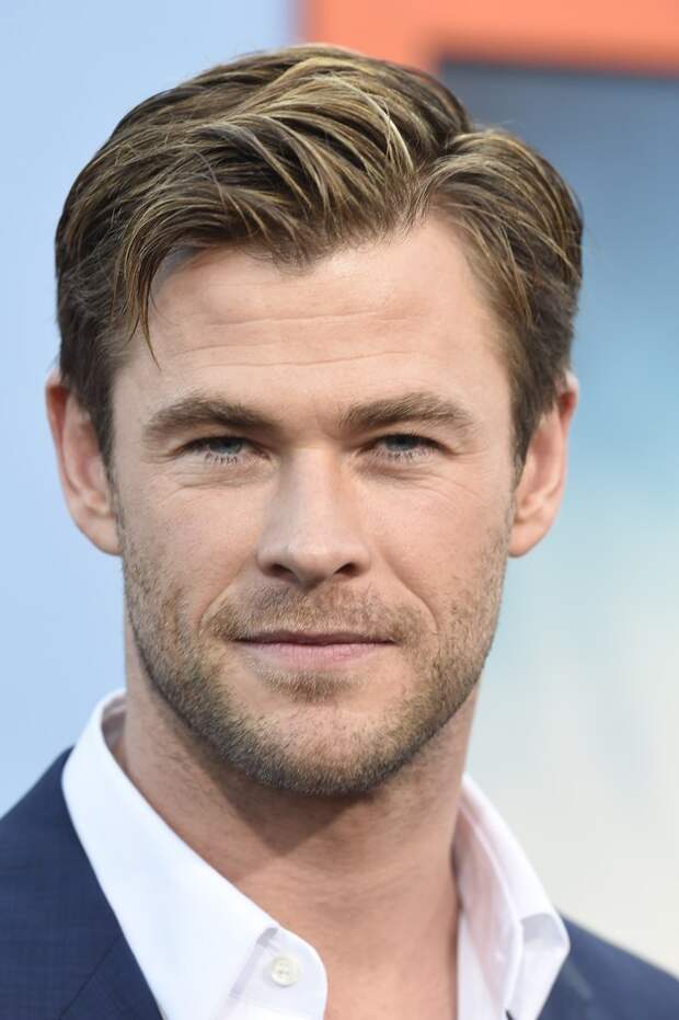 This is the sexiest man alive (of all time), Chris Hemsworth.