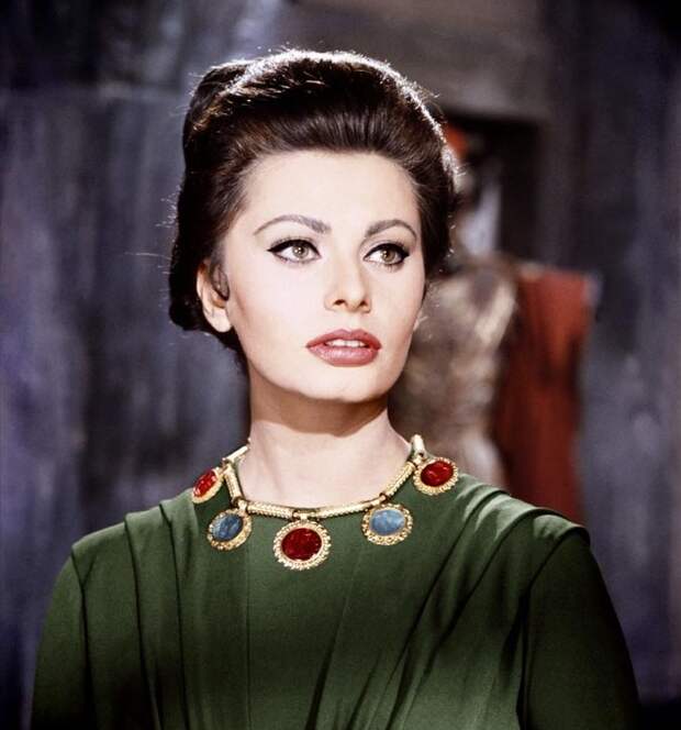 София Лорен в фильме Падение Римской империи / Sophia Loren The Fall of the Roman Empire (1964 film)