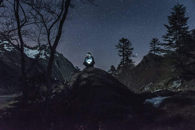 starry-night-sky-by-yohan-terraza-artnaz-com-3