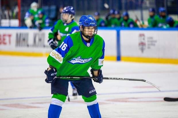Хоккеистка Илона Маркова стала первой задрафтованной россиянкой в женской НХЛ