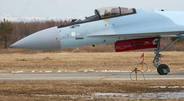 Российские ВКС пополнились новой партий многоцелевых истребителей Су-35С