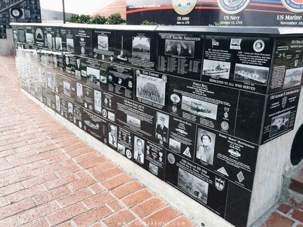 Mt-Soledad-Veterans-Memorial-2.jpg