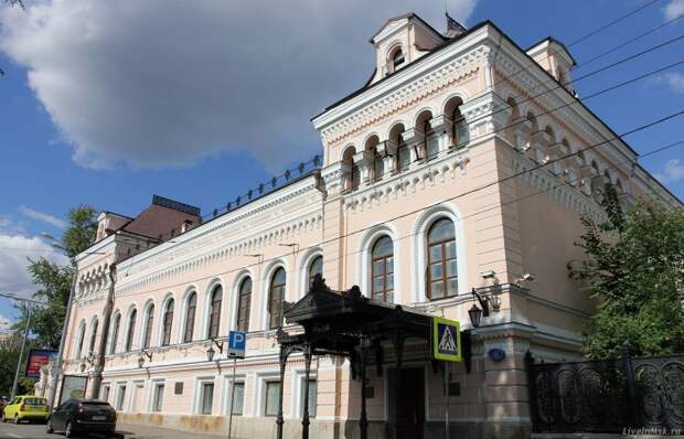 Городская усадьба Замятиных — С. М. Третьякова