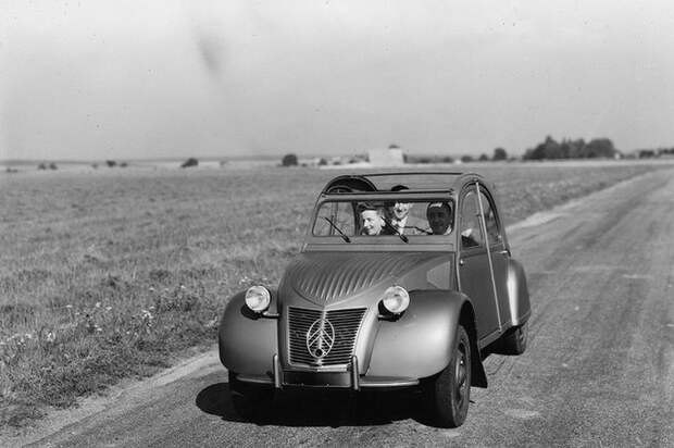 Особо малый автомобиль- Citroën 2CV 2cv, citroen, авто