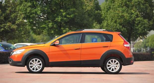 В России продают кроссоверы Forthing T5 Evo за 2.9 млн рублей