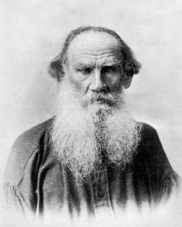 Лев Толстой - гениальный русский писатель Лев Толстой - гениальный русский писатель