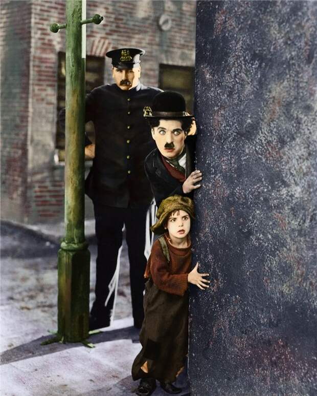 14 редких раскрашенных фотографий Чарли Чаплина, сделанных в 1910-1930-х годах