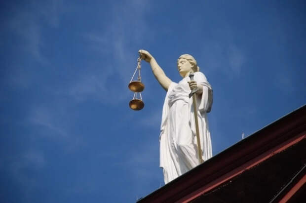 Изводивший соседей громкой музыкой житель Архангельска попал под суд