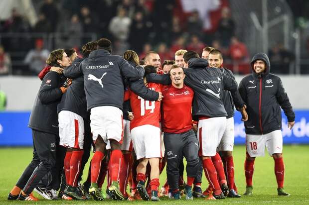 Сборная Швейцарии в четвертый раз выступит на чемпионате Европы. На трех предыдущих турнирах (1996, 2004, 2008) команда не смогла выйти из группы
