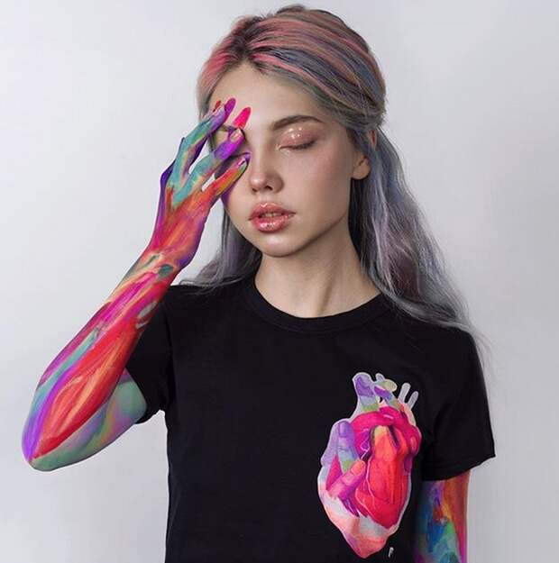 Блогерши из Instagram, которые хотят стать похожими на живых кукол