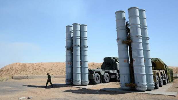 Казахстан принял на вооружение пять российских комплексов С-300