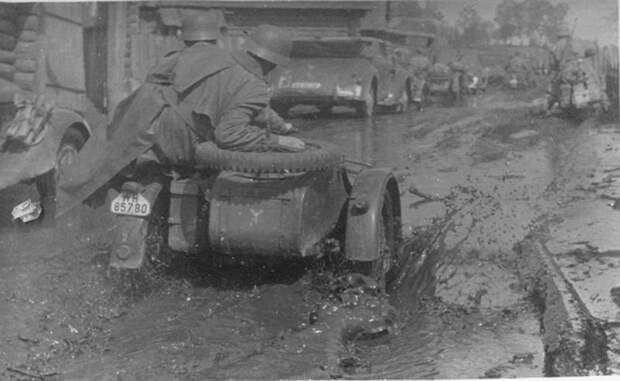 32. 7-ая танковая дивизия Вермахта сражается с русскими дорогами Вторая, война, мирова, фото