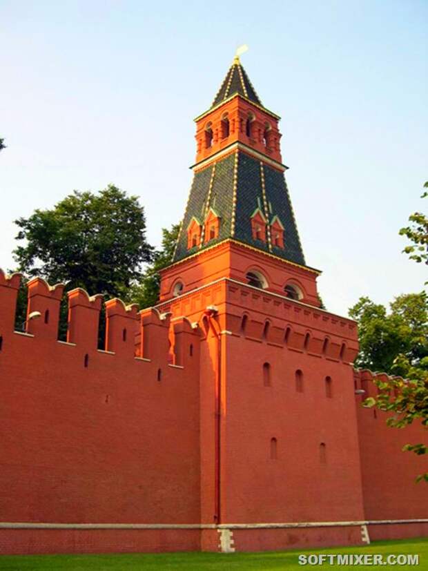 Оружейная башня московского кремля фото