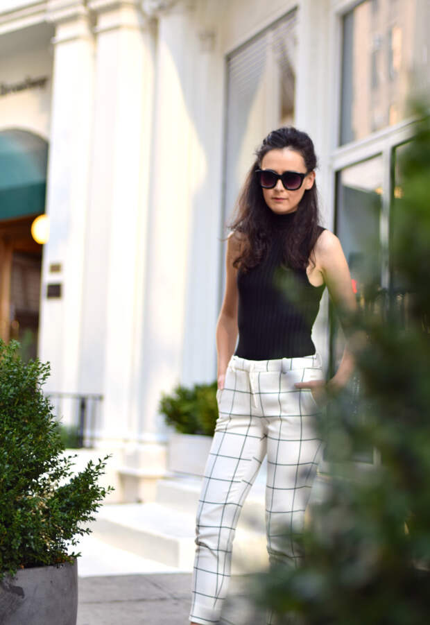 White and black check pants 