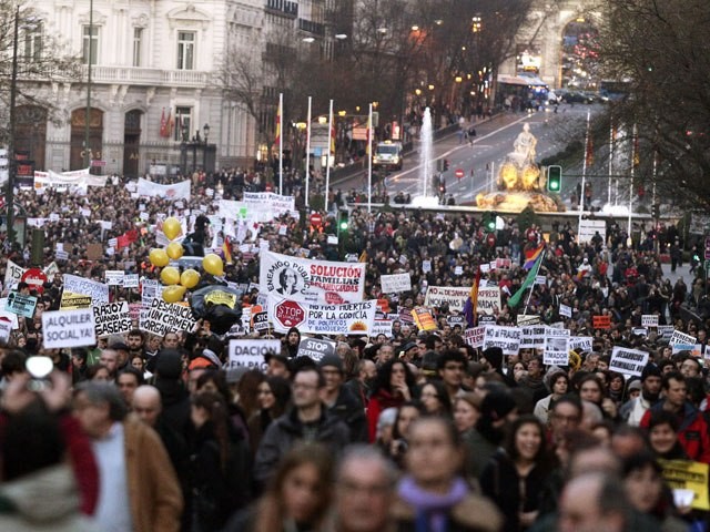 Многотысячная акция протеста против мер жесткой экономии прошла в Брюсселе