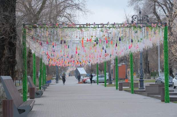 Алматы готовится к Наурызу - весенние фото мегаполиса