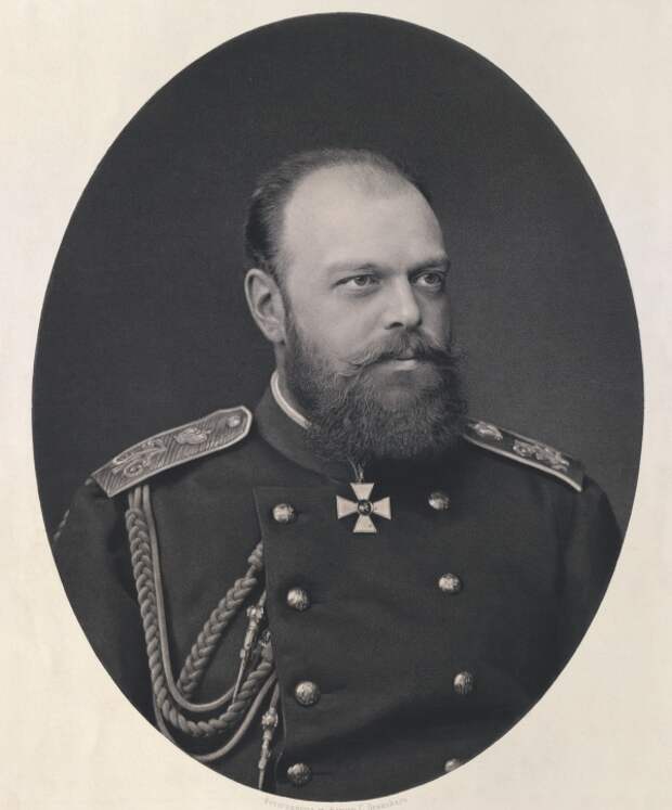 7. Фотогравюра 1880-х гг. с фотографии С. Л. Левицкого.