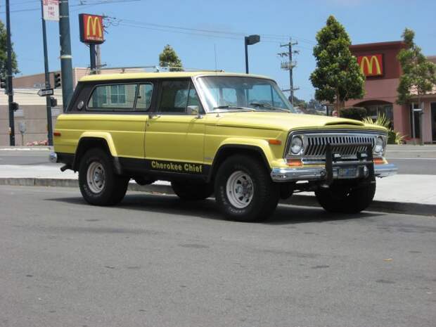 Первый из Cherokee. Jeep Cherokee SJ Chief 74-78г.