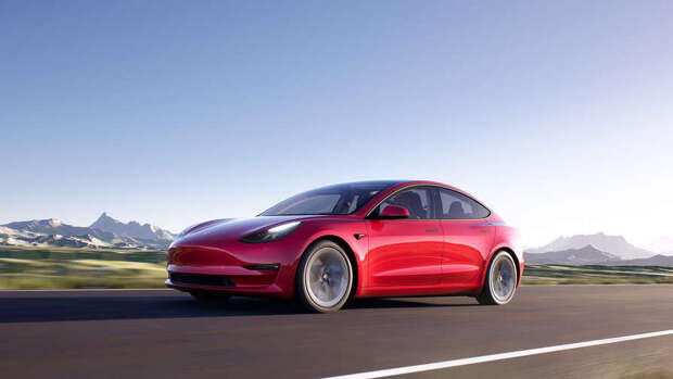 Tesla отзывает более 430 тыс. автомобилей из-за проблем с задней оптикой