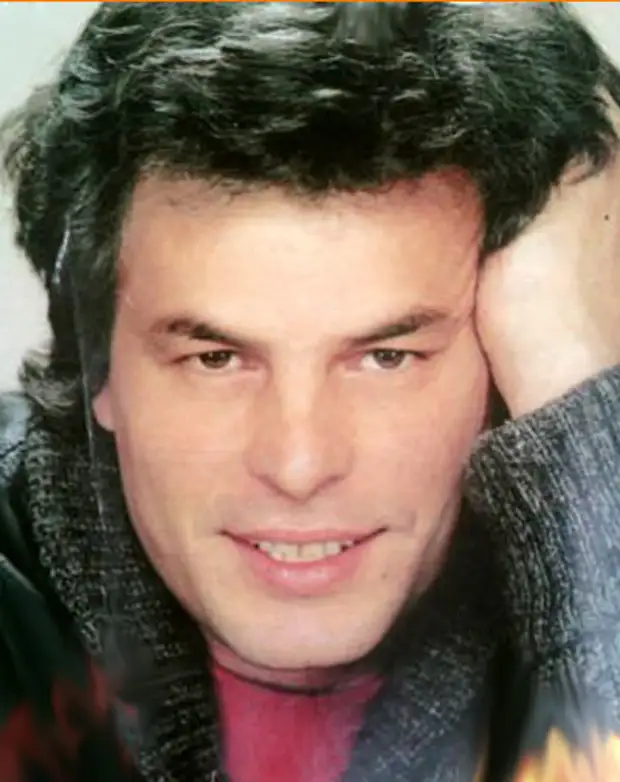 актер микеле плачидо. микеле плачидо в молодости и сейчас. комиссар каттани актер. актер микеле плачидо. микель плачидо в молодости.