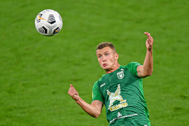 В «Локомотиве» прокомментировал переход Ивана Игнатьева