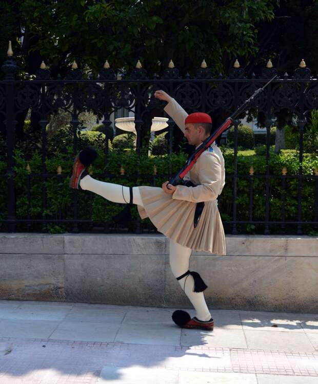 Отзвуки древних традиций: Эвзоны - греческая Президентская Гвардия (45)