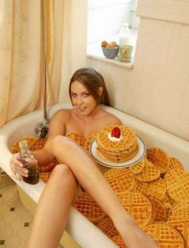 Странные девушки Странные девушки