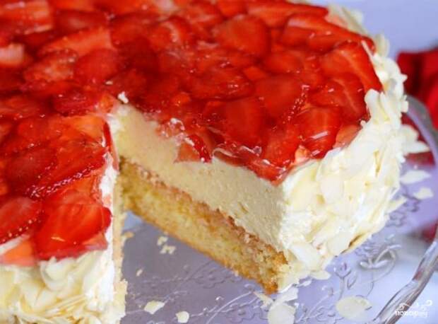 Клубничный торт с маскарпоне Клубничный торт с маскарпоне