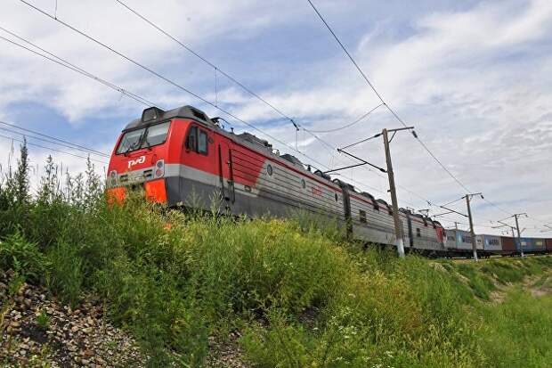 РЖД возобновили продажу билетов на поезда, следующие через Забайкалье