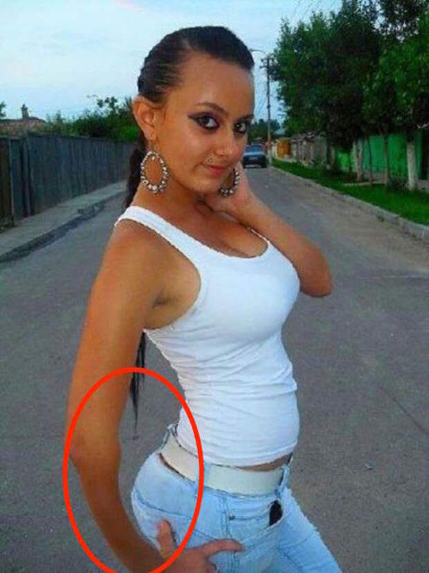 19. Вот как выглядят эти самые кривые руки. девушки, фейлы, фото, фотошоп, юмор