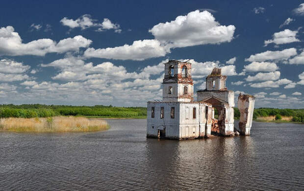 Храм Рождества Христова.