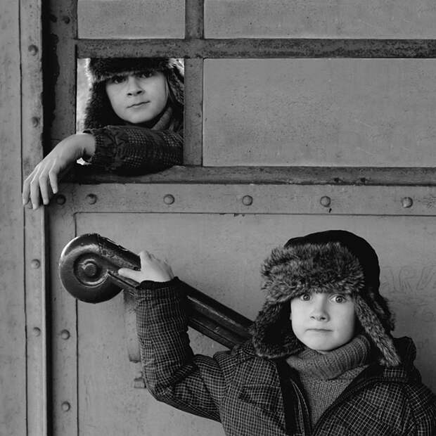 Детство в черно-белых фотографиях