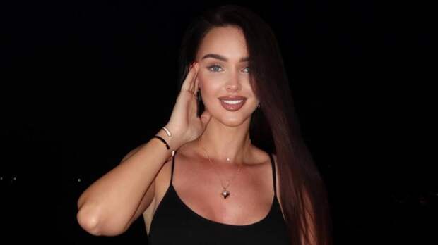 «Большинство операций были связаны с триггерными моментами»: жена Тимура Хайдарова объяснила 11 пластических операций