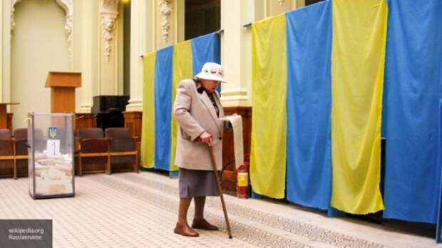 Политолог назвал семь причин, почему выборы в Украине нельзя считать демократическими