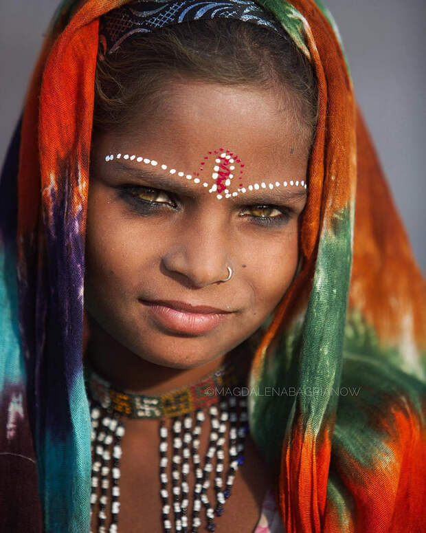 ulichnye-portrety-iz-Indii-fotograf-Magdalena-Bagryanov 23