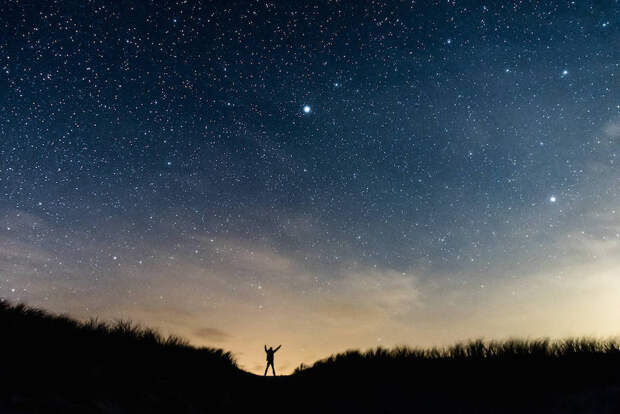 starry-night-sky-by-yohan-terraza-artnaz-com-8