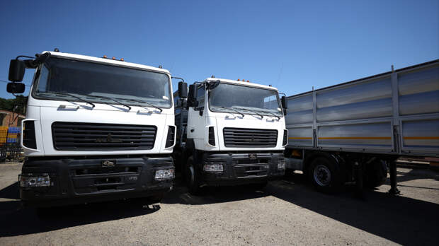 К 2028 году на дорогах РФ будет работать более 300 беспилотных грузовиков